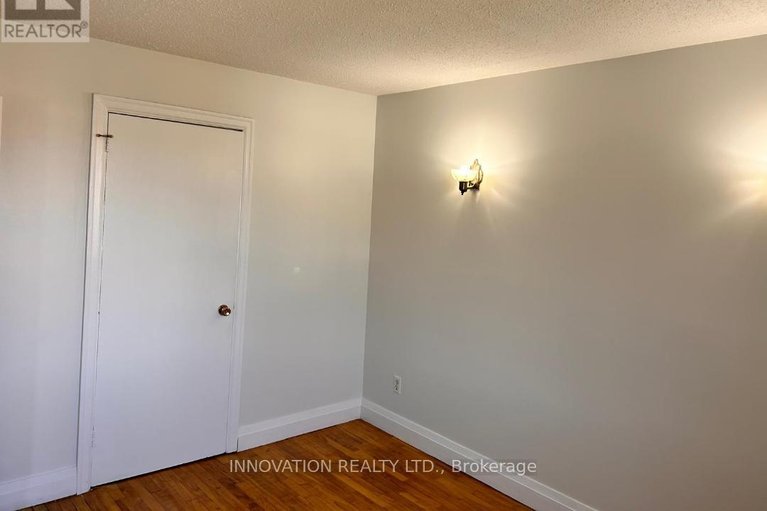 29670161/1146-gabriel-street/convent-glen-south/ottawa/ontario/K1C1K8_5