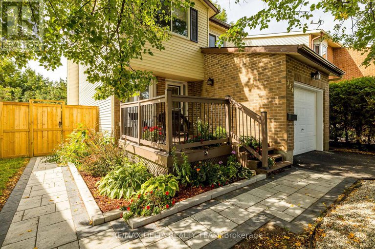 28889907/334-omer-lacasse-avenue/queenswood-heights-south/ottawa/ontario/K1E2X8_27