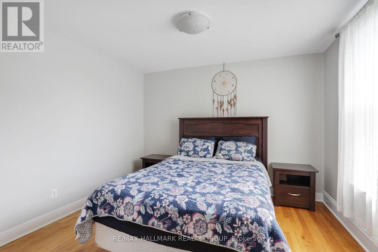 28805291/8-elm-street/west-centre-town/ottawa/ontario/K1R6N1_16