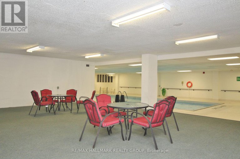 28316774/307-1485-baseline-road/copeland-park/ottawa/ontario/K2C3L8_38