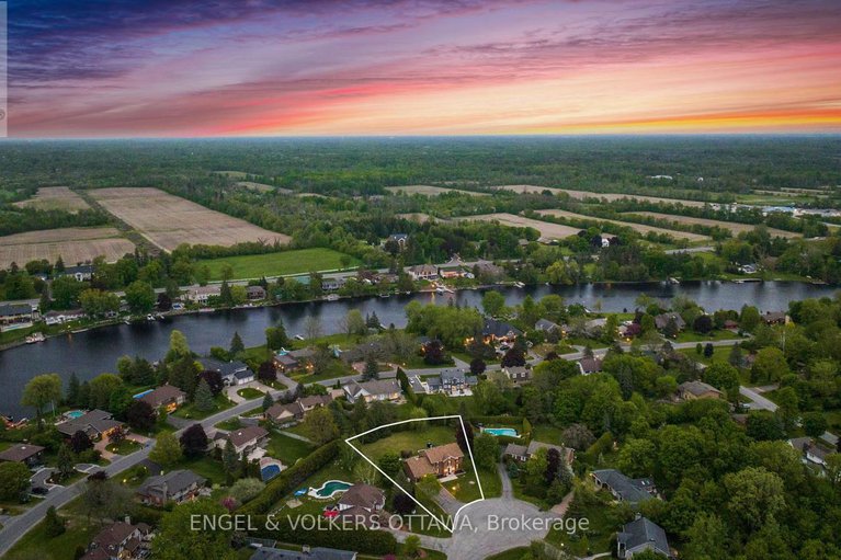 29057450/1041-brandywine-court/manotick-long-island-nicholls-island/ottawa/ontario/K4M1J2_39