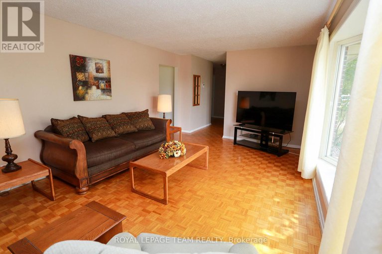28735574/82-maitland-street-s/richmond/ottawa/ontario/K0A2Z0_6