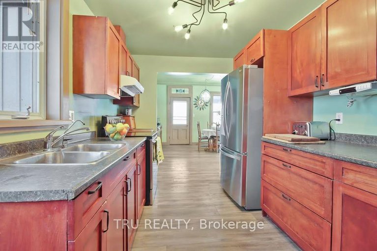 29064550/13109-county-rd-3/north-dundas-winchester-twp/north-dundas/ontario/K0C2K0_3