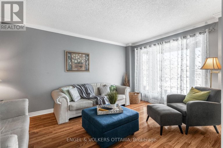 29543010/17-hunterswood-crescent/hunt-club-park/ottawa/ontario/K1G5V1_4