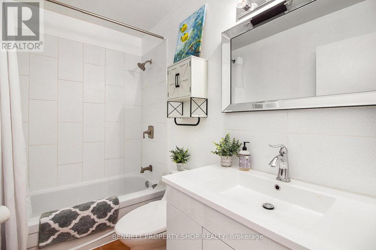 28849817/unit-307-220-kenyon-st-street-w/alexandria/north-glengarry/ontario/K0C1A0_11