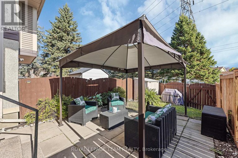28990501/1844-stonehenge-crescent/pineview/ottawa/ontario/K1B4Z9_39