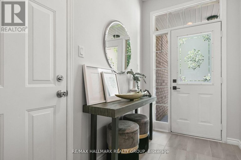 29239373/31-saddlesmith-circle/emerald-meadowstrailwest/ottawa/ontario/K2M2Y8_3