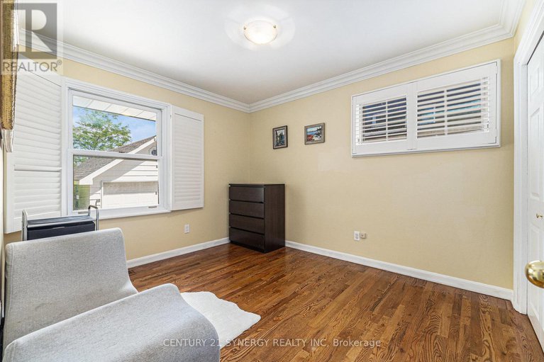 28537505/1069-arnot-road/courtland-park/ottawa/ontario/K2C0H5_17