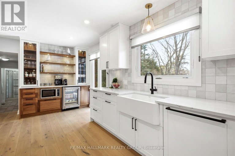 29610195/57-kingsford-court/beaverbrook/ottawa/ontario/K2K1T8_13