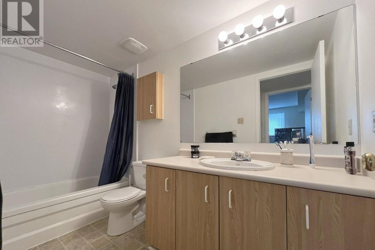 28618067/108-345-centrum-boulevard/bilberry-creekqueenswood-heights/ottawa/ontario/K1E3W9_10