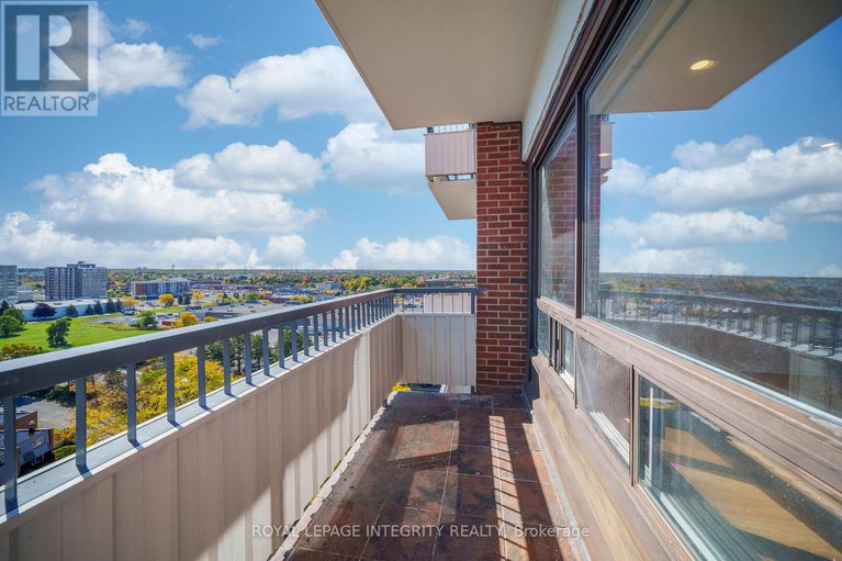 28993309/1010-20-chesterton-drive/borden-farmstewart-farmcarleton-heightsparkwood-hills/ottawa/ontario/K2E6Z7_18