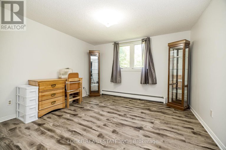 28484093/2180-old-hwy-17-highway/clarencerockland-twp/clarence-rockland/ontario/K4K1K7_20