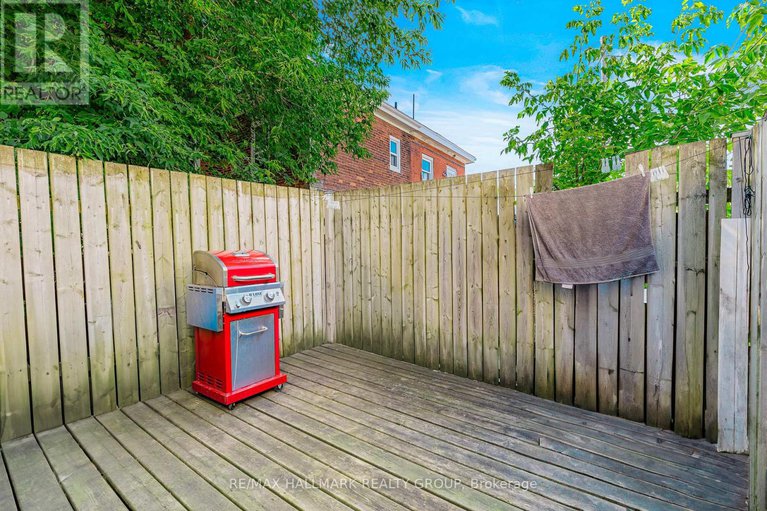 28642748/16-halliday-street/brockville/brockville/ontario/K6V3N9_23