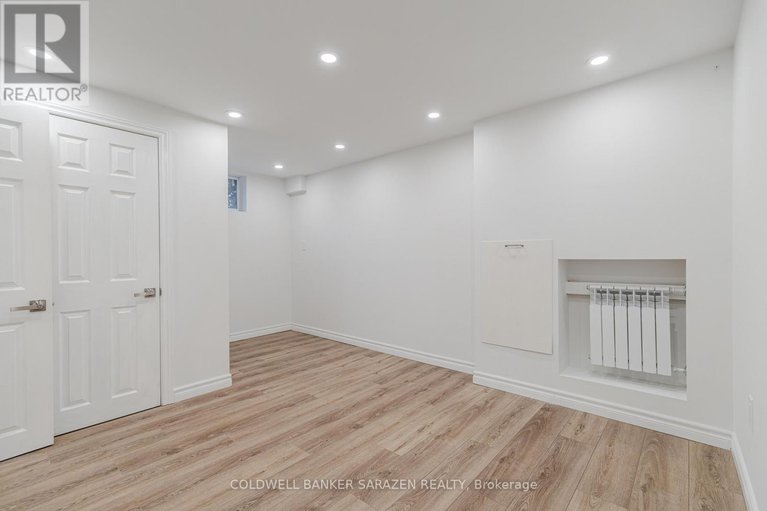 29294876/10-argue-drive/borden-farmstewart-farmcarleton-heightsparkwood-hills/ottawa/ontario/K2E6S1_43