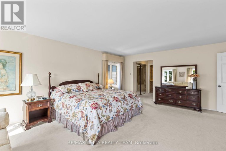 28998330/11-garand-street/urbandale-acres/ottawa/ontario/K1H8M1_23