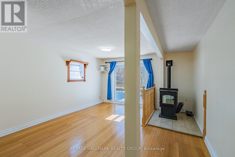 29634636/24-patro-street/lower-town/ottawa/ontario/K1N8B1_19