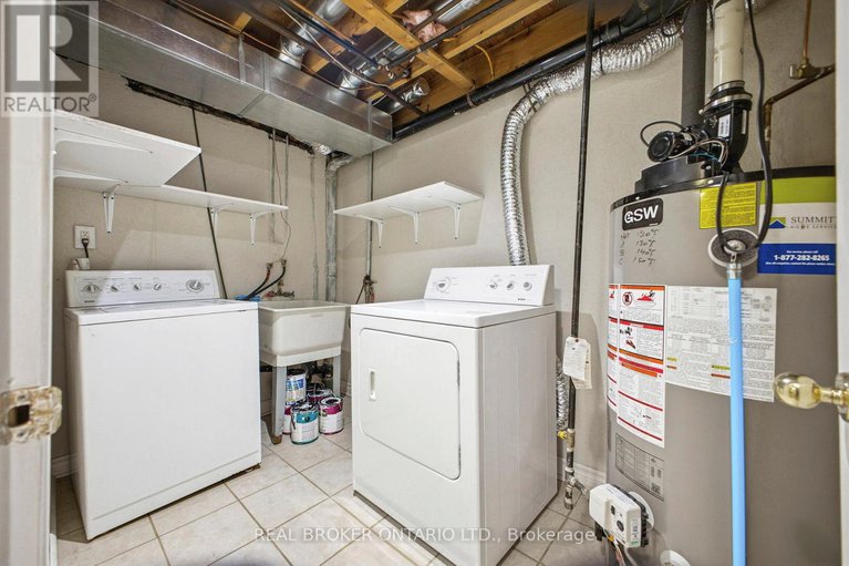 29364333/f-6-arnold-drive/arbeatha-park/ottawa/ontario/K2H6V9_29