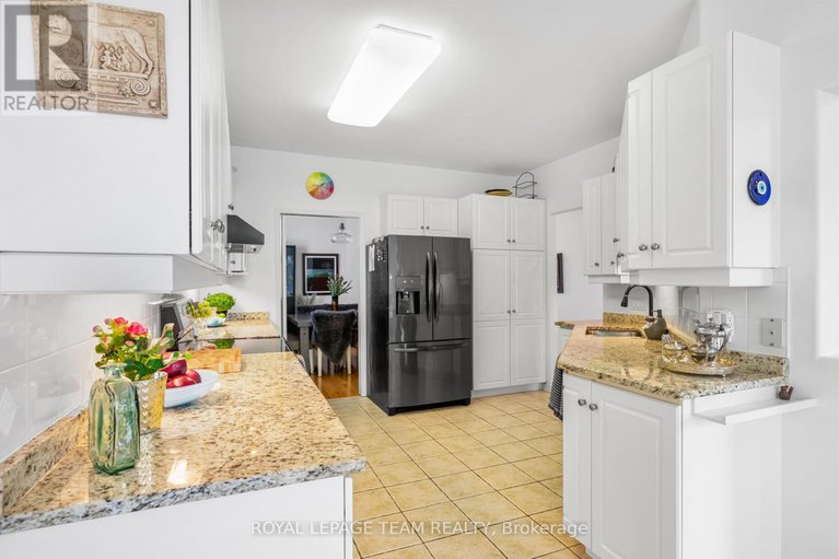 28368284/22-leatherwood-crescent/stonebridge/ottawa/ontario/K2J4X9_7