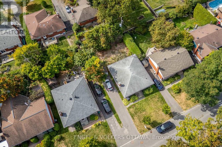 28886613/942-arkell-street/queensway-terrace-north/ottawa/ontario/K2B5R3_10