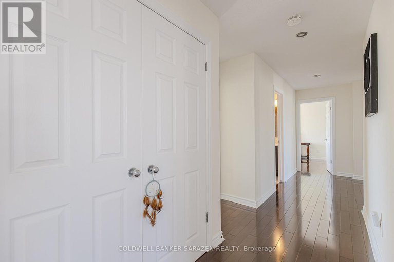 29433002/122-springton-crescent/strandherd/ottawa/ontario/K2J0V9_30