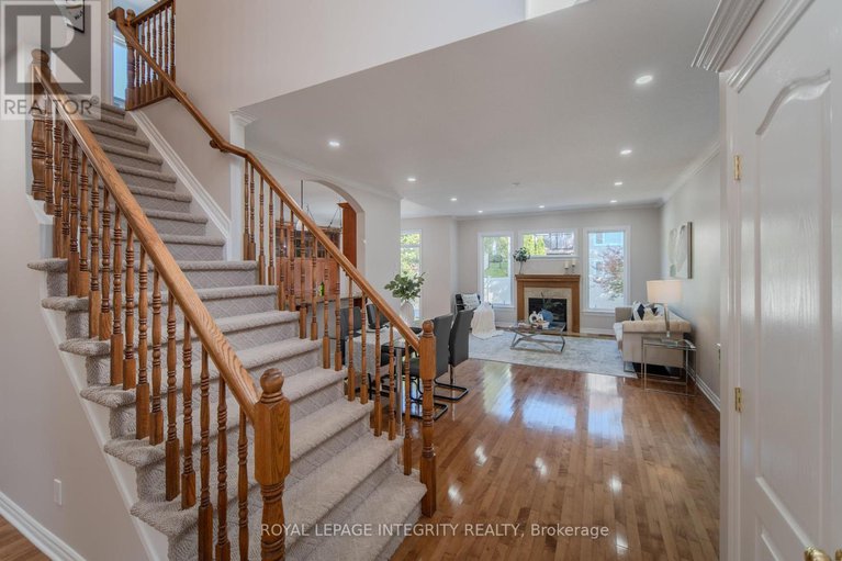 28879504/141-steeple-chase-drive/bridlewood/ottawa/ontario/K2M2Z5_8