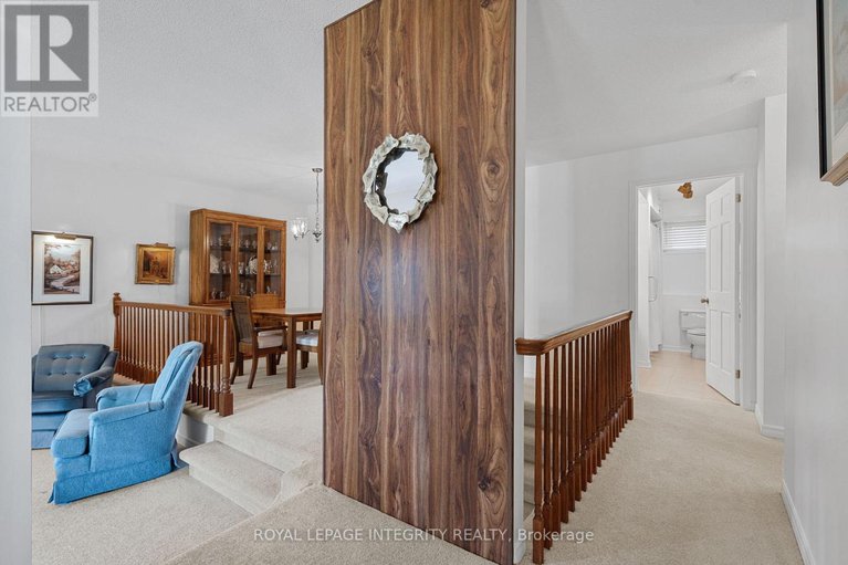 29021047/12-wynford-avenue/craig-henrywoodvale/ottawa/ontario/K2G3Z3_4