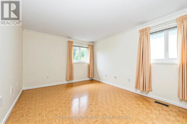 28995963/64-sullivan-avenue/meadowlandscrestview/ottawa/ontario/K2G1V2_26