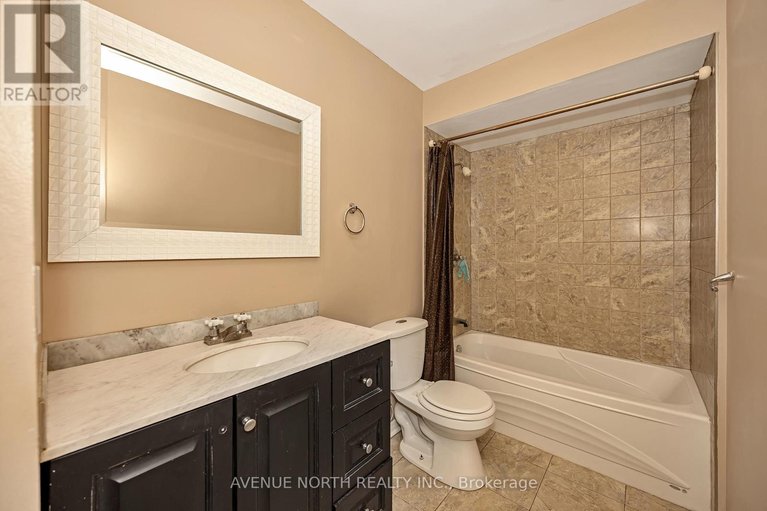 29654519/365-lefebvre-way/bilberry-creekqueenswood-heights/ottawa/ontario/K1E2W5_30