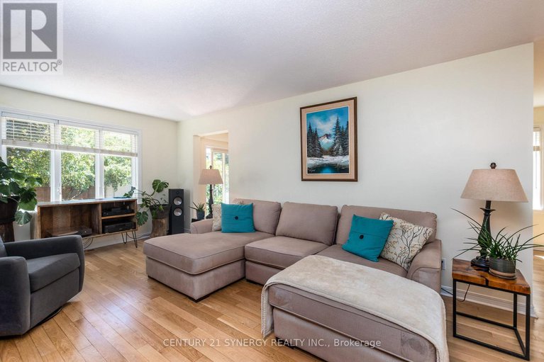 28744684/249-markland-crescent-e/barrhaven-east/ottawa/ontario/K2G6A7_8