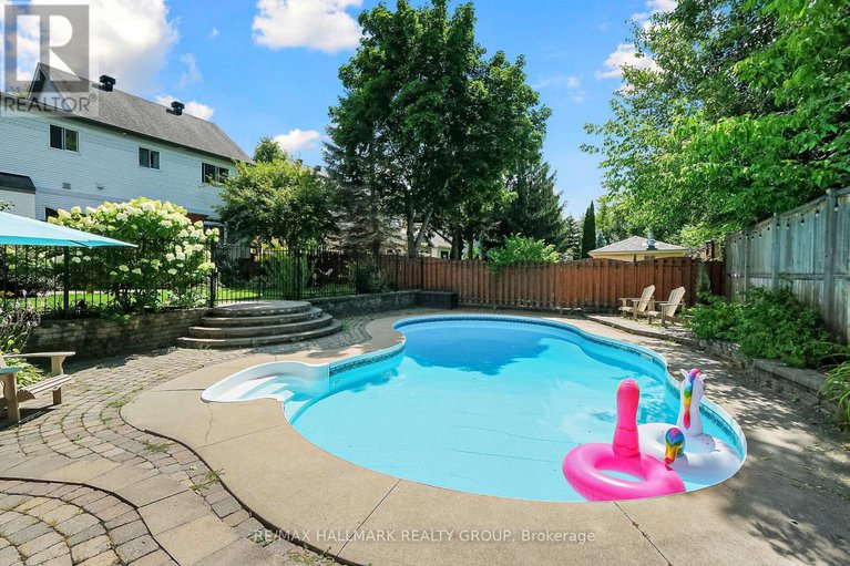 28704077/31-kyle-avenue/stittsville-central/ottawa/ontario/K2S1G9_46