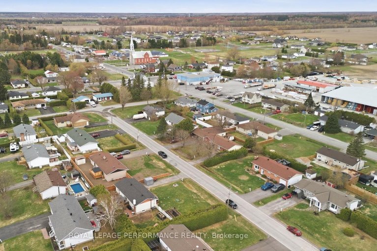 29682639/3071-young-street/clarencerockland-twp/clarence-rockland/ontario/K0A2A0_39