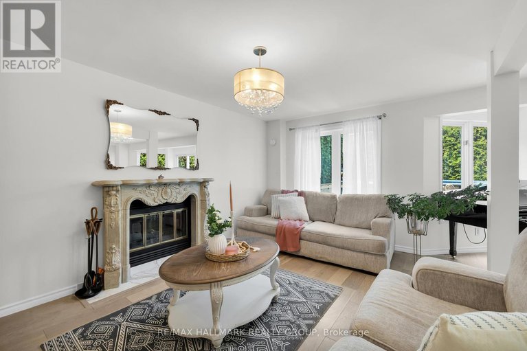 28625672/16-allenby-road/morgans-grantsouth-march/ottawa/ontario/K2K2H2_19