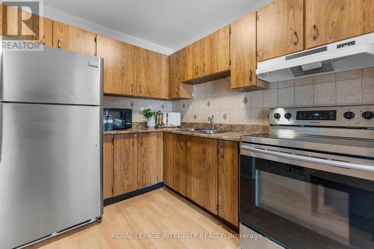 29398806/86-stokes-crescent/glencairnhazeldean/ottawa/ontario/K2L2Z4_13