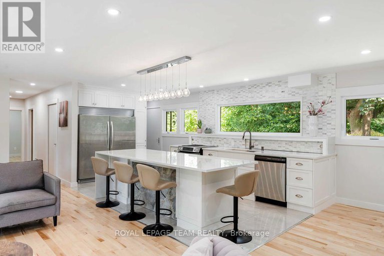 29380921/15-leacock-drive/beaverbrook/ottawa/ontario/K2K1R6_18