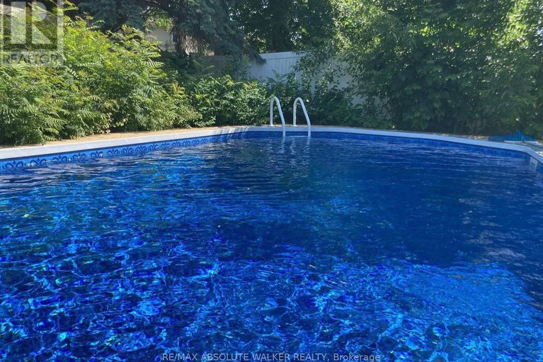 29436734/1-stradwick-avenue/cedargrovefraserdale/ottawa/ontario/K2J2X3_41