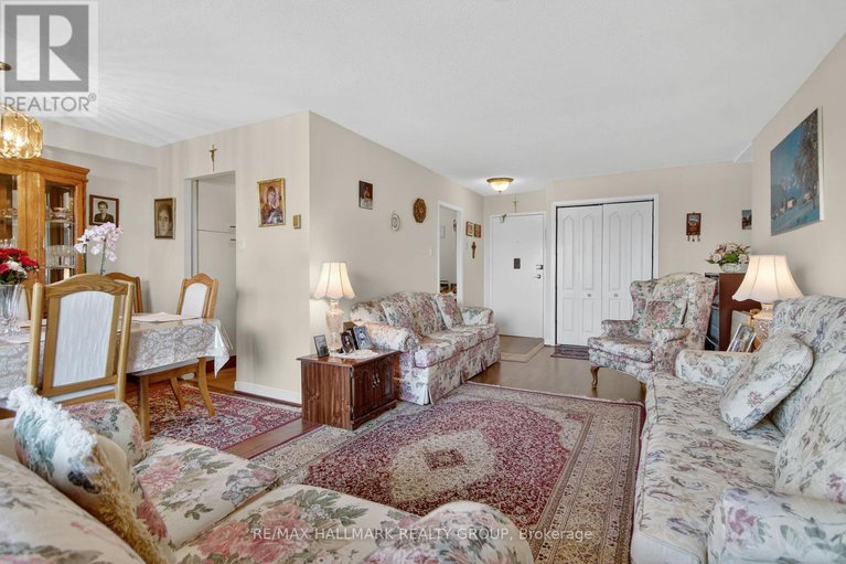 29394660/407-2400-virginia-drive/urbandale-acres/ottawa/ontario/K1H8L3_8