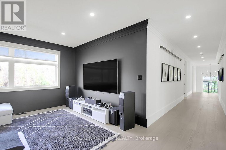 28825030/5852-red-castle-ridge/manotick-east-to-manotick-station/ottawa/ontario/K4M0A7_37
