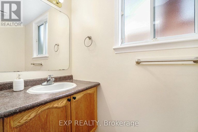 28608884/77-palmadeo-drive/longfields/ottawa/ontario/K2J4Z4_7