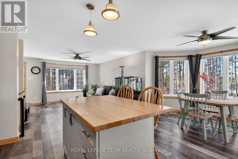 29639419/130-station-road/drummondnorth-elmsley-north-elmsley-twp/drummondnorth-elmsley/ontario/K7A4S4_12