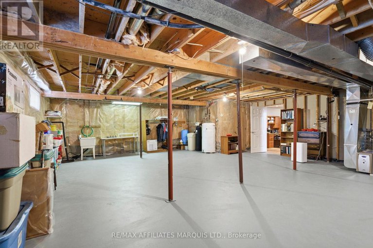 29425027/5650-pinestone-drive/south-glengarry-charlottenburgh-twp/south-glengarry/ontario/K0C2J0_32