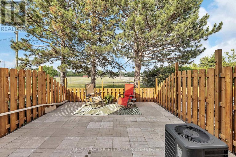 28555719/46-stokes-crescent/glencairnhazeldean/ottawa/ontario/K2L2Z4_40