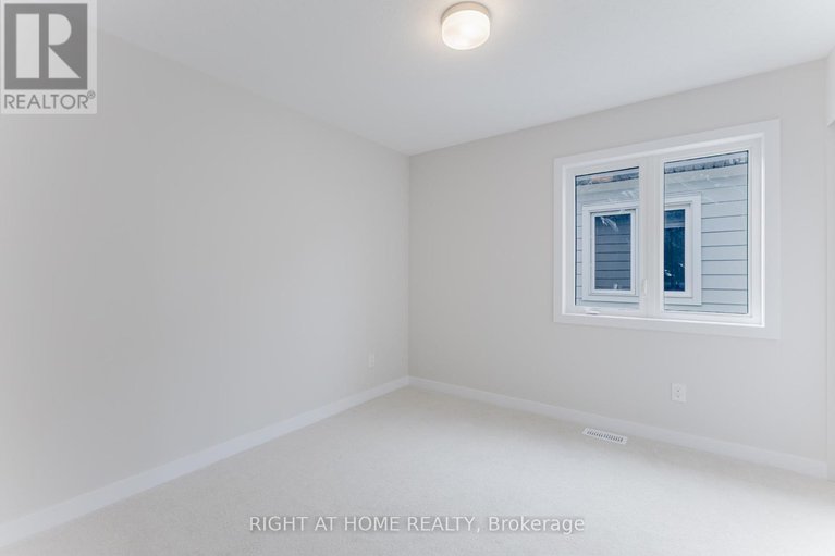 28674479/2046-postilion-street/richmond/ottawa/ontario/K0A2Z0_24