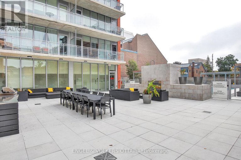 28414766/516-360-mcleod-street/ottawa-centre/ottawa/ontario/K2P1A9_40