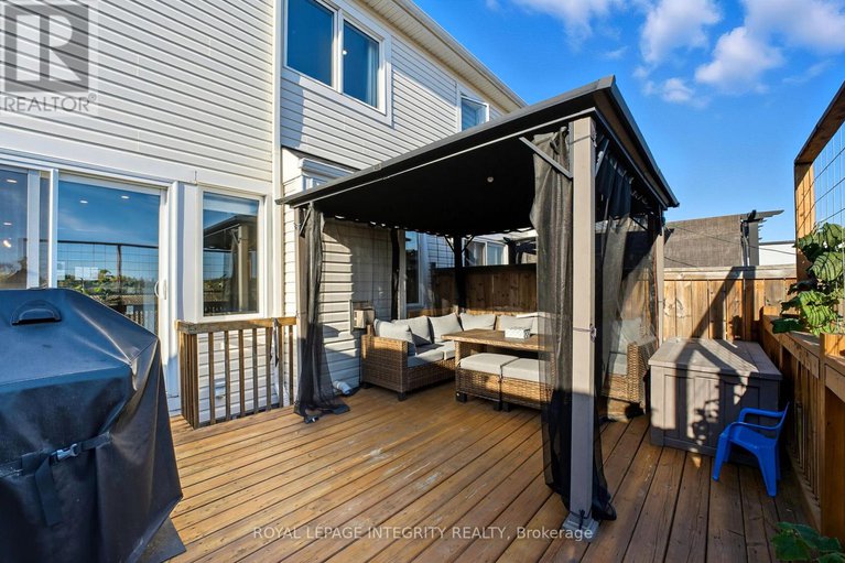 29038761/347-willow-aster-circle/avalon-west/ottawa/ontario/K4A1C6_30