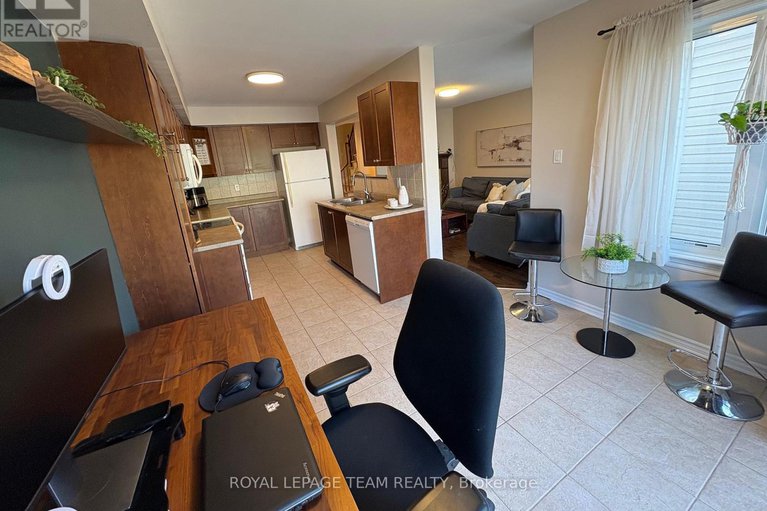 28793736/123-talltree-crescent/stittsville-central/ottawa/ontario/K2S0B1_20