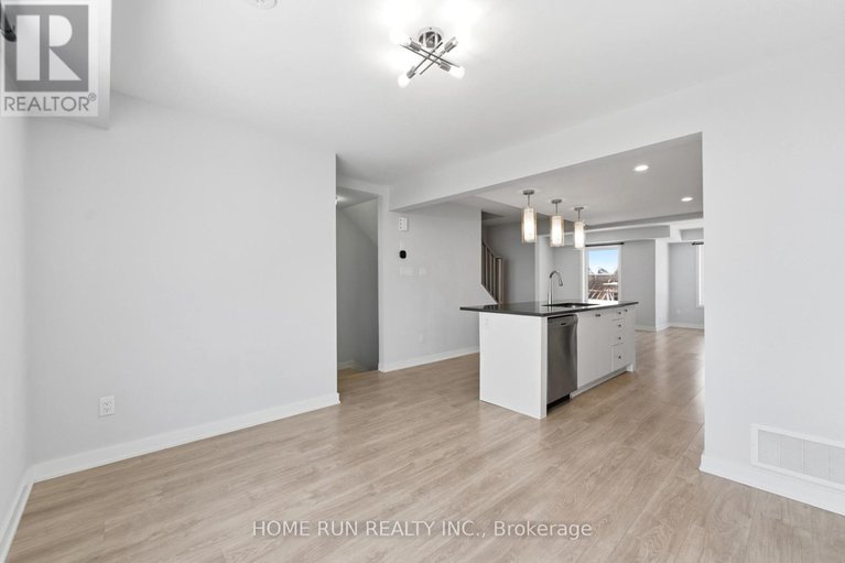 29327133/752-kinstead-private/stittsville-north/ottawa/ontario/K2S3B3_23