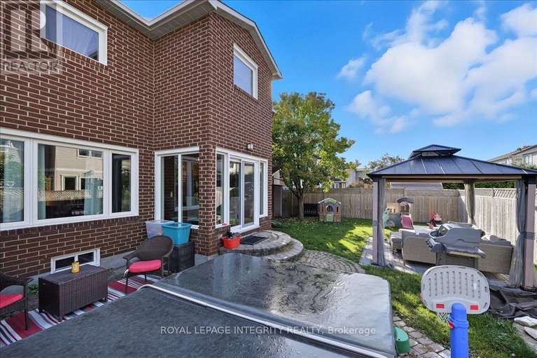 28978669/1406-bouton-dor-way/bilberry-creekqueenswood-heights/ottawa/ontario/K1E3L3_41
