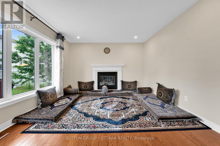 28877214/354-haileybury-street/strandherd/ottawa/ontario/K2J0N5_10