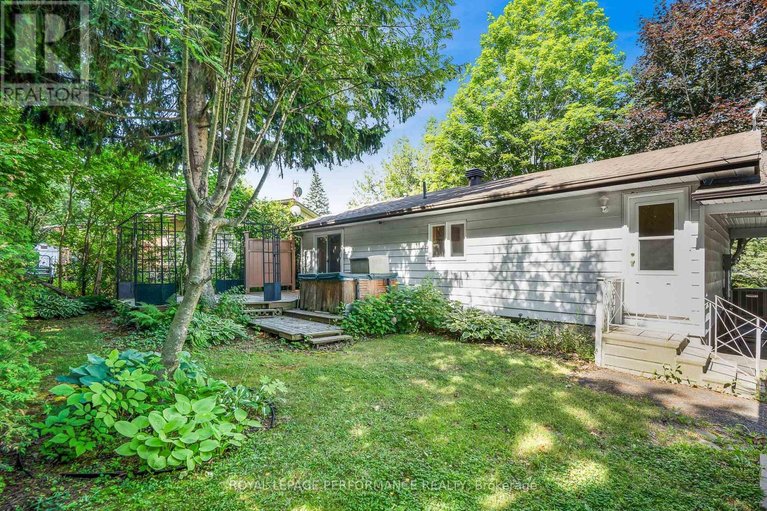 29633490/69-home-avenue/vankleek-hill/champlain/ontario/K0B1R0_22