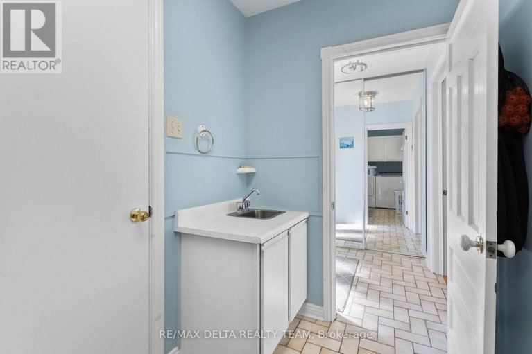 28782058/9-lasalle-street/clarencerockland-twp/clarence-rockland/ontario/K4K1K7_14
